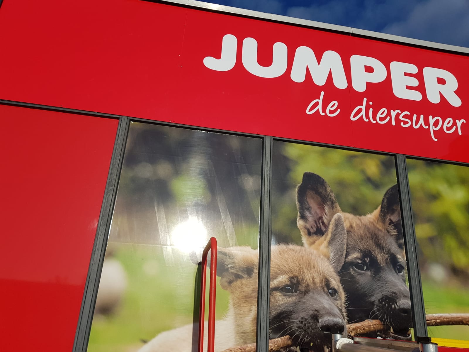 Raambelettering_Jumper_Heerenveen1